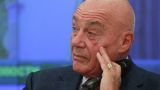 Со своим текстом: Познер сыграет себя в российском сериале